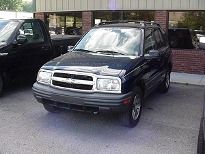 2004 CHEVY TRACKER