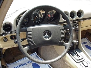 1977 MERCEDES 450 SL