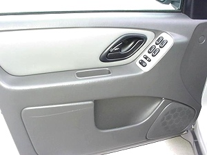 2005 FORD ESCAPE XLT