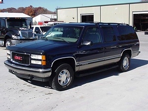 1999 GMC SUBURBAN 4X4