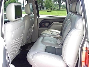 1999 GMC SUBURBAN 4X4 