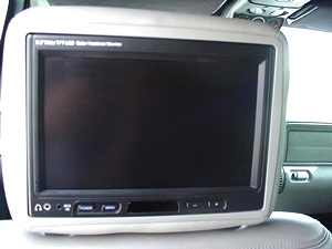 1999 GMC SUBURBAN 4X4 