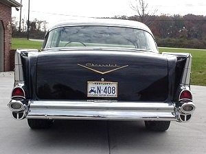 1957 CHEVY BEL-AIR 2 DOOR HARDTOP