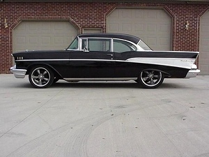 1957 CHEVY BEL-AIR 2 DOOR HARDTOP