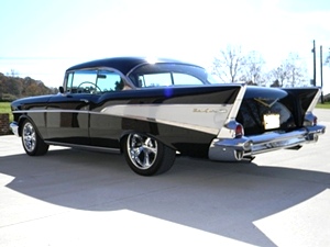 1957 CHEVY BEL-AIR 2 DOOR HARDTOP