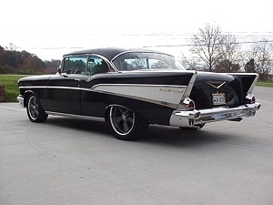 1957 CHEVY BEL-AIR 2 DOOR HARDTOP