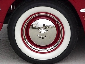 1950 FORD TWO DOOR SEDAN (SALE PENDING)