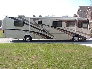 2001 MONACO DIPLOMAT LE 40PBD