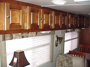 2001 MONACO DIPLOMAT LE 40PBD