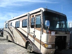 2001 MONACO DIPLOMAT LE 40PBD