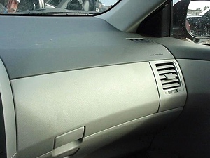 2009 TOYOTA COROLLA LE