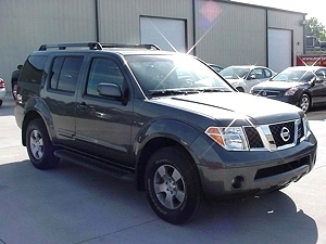 2007 NISSAN PATHFINDER SE