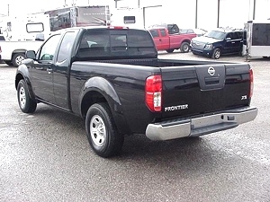 2006 NISSAN FRONTIER XE