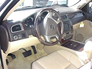 2008 GMC DENALI (SALE PENDING)