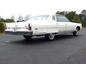 1975 OLDSMOBILE 98 REGENCY