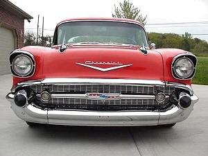 1957 CHEVY 210 POST 