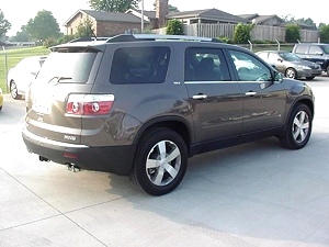 2010 GMC ACADIA SLT AWD (Sale Pending)