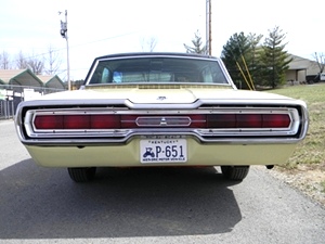 1966 FORD THUNDERBIRD