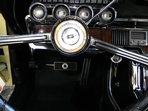 1966 FORD THUNDERBIRD