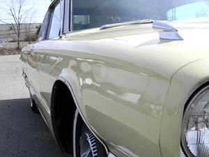 1966 FORD THUNDERBIRD