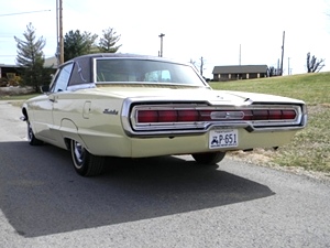 1966 FORD THUNDERBIRD