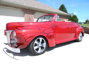 1941 FORD STREET ROD CONVERTIBLE