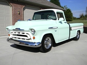 1957 CHEVY 3100 PICK UP