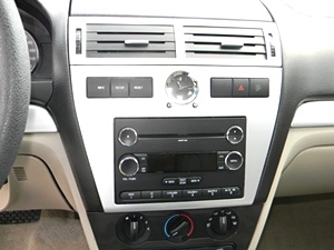 2009 MERCURY MILAN