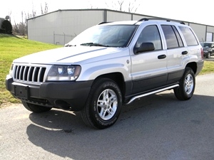 2004 JEEP GRAND CHEROKEE LAREDO 4X4
