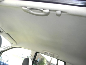 2004 JEEP GRAND CHEROKEE LAREDO 4X4