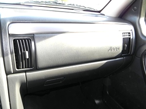 2004 JEEP GRAND CHEROKEE LAREDO 4X4