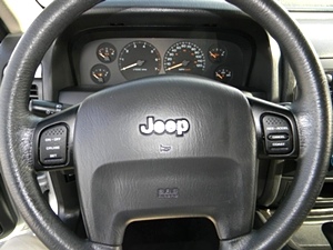 2004 JEEP GRAND CHEROKEE LAREDO 4X4