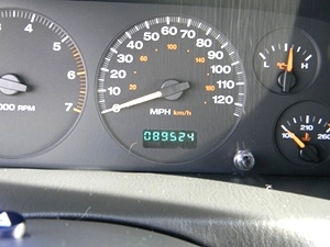 2004 JEEP GRAND CHEROKEE LAREDO 4X4
