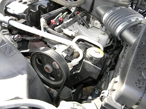 2004 JEEP GRAND CHEROKEE LAREDO 4X4