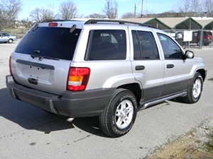 2004 JEEP GRAND CHEROKEE LAREDO 4X4